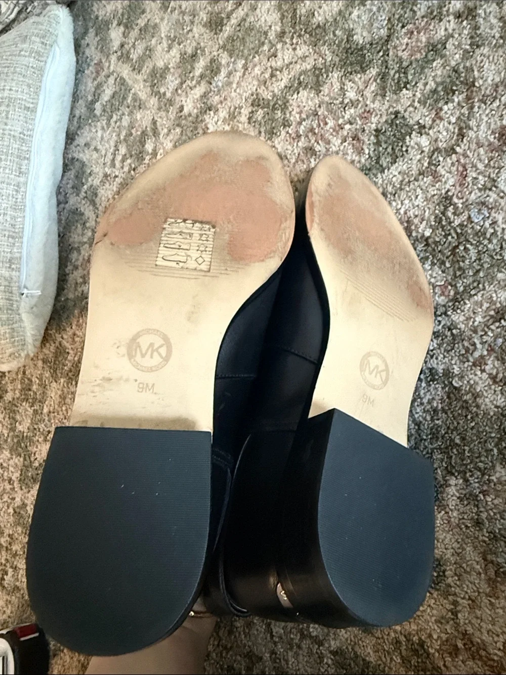 Michael Kors Black Leather Ankle Booties with Buckle Accent size 9 so cute